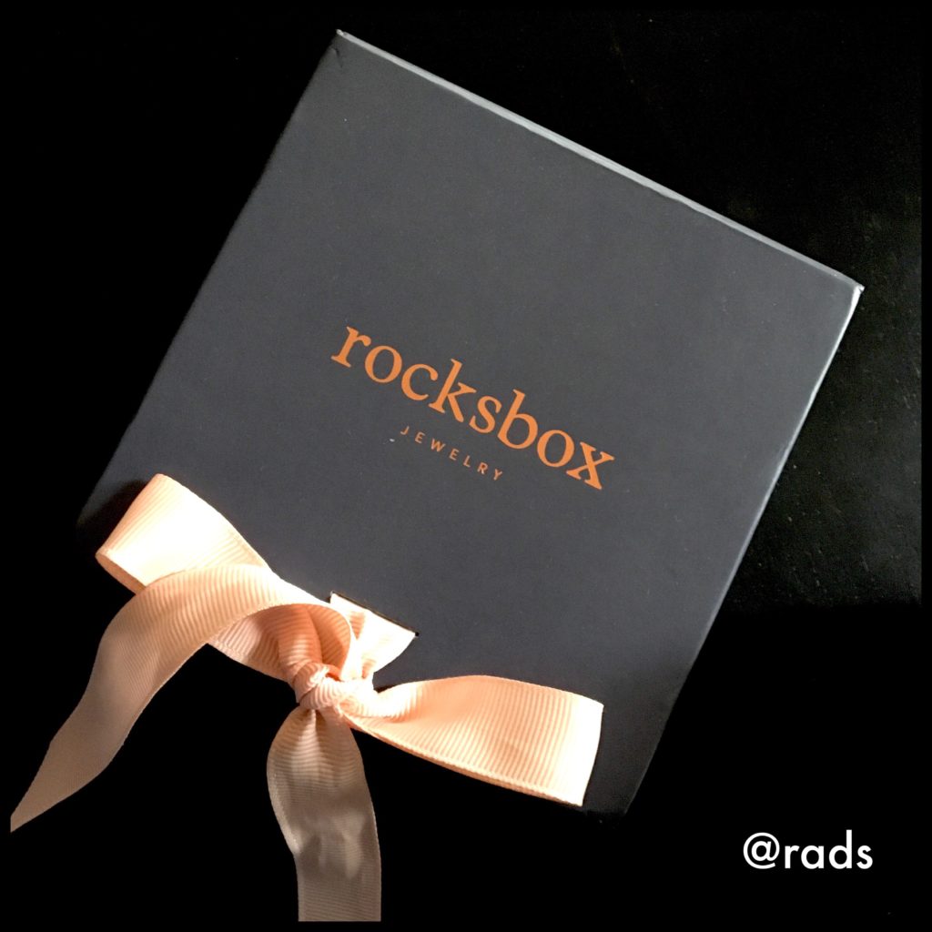 rocksbox jewelry blogger lifestyle review 