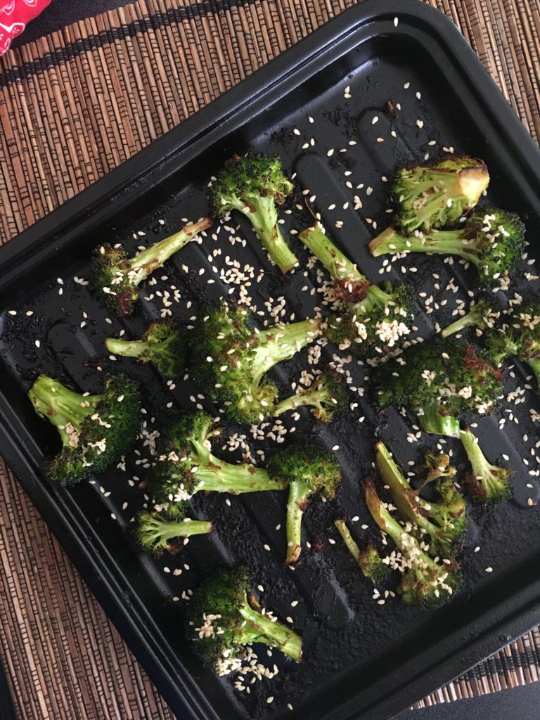 roasted broccoli with soy and ginger for keto snack 